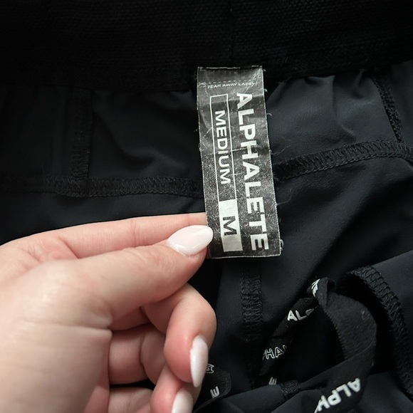 Alphalete Studio Jogger Pants - Picture 4 of 7